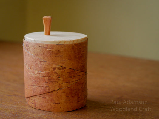 Birch bark container 7.5cm tall